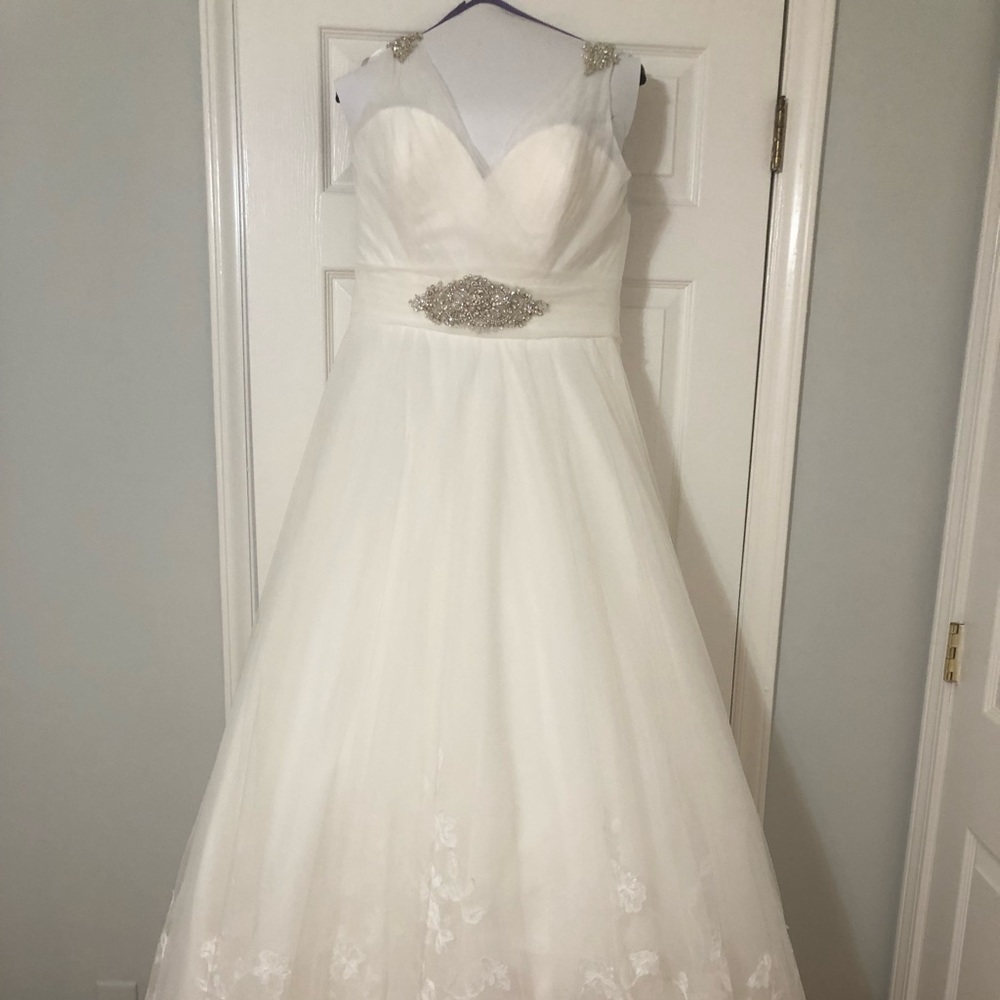 Allure Bridal wedding dress